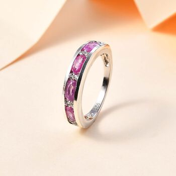 Ilakaka Rosa Saphir und Zirkon Ring - 1,35 ct.