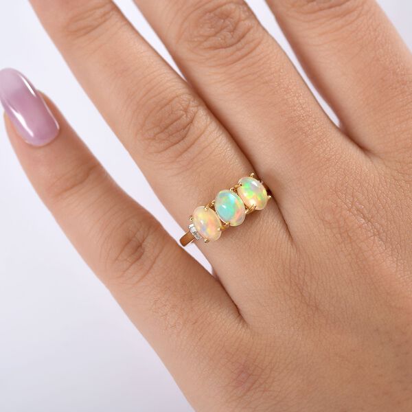 AA Nat&uuml;rlicher, &auml;thiopischer Welo Opal und Diamant Ring - 1,63 ct. image number 3