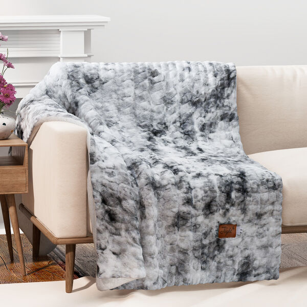 Serenity Night: Exklusive Luxusdecke aus Kunst- und Sherpa-Fell - 150x200 cm, Khaki image number 2