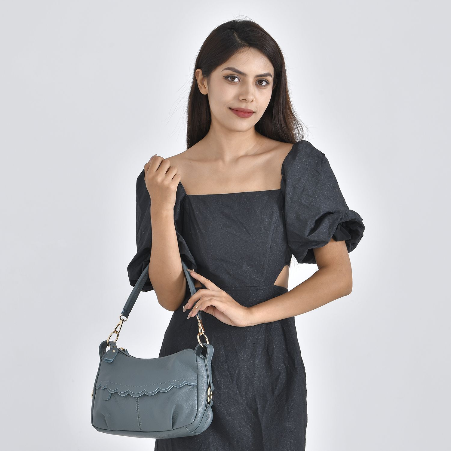 Crossbody Bag aus echtem Leder gewelltes Design GroBe 29x9x20cm grau