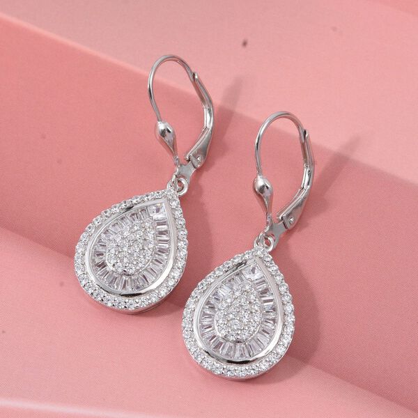 Lustro Stella Weißer Zirkonia Ohrringe 925 Silber rhodiniert image number 1