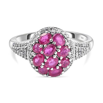 Afrikanischer Rubin (Fissure gef&uuml;llt) und Zirkon-Ring, 925 Silber platiniert (Gr&ouml;&szlig;e 20.00) ca. 3.18 ct