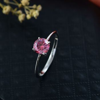 D'Joy roter Moissanit Ring - 0,94 ct.