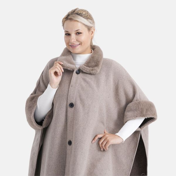 LA MAREY Signature Kunstfell-Poncho mit Pl&uuml;schkragen und Umschlag&auml;rmeln, Einheitsgr&ouml;&szlig;e, Braun image number 6