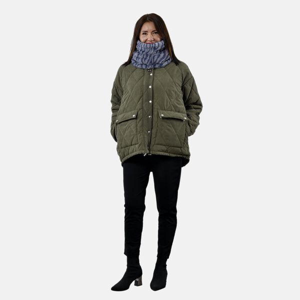 Innovativer 2 in 1 Infinity Schal und M&uuml;tze, Graues Zebramuster image number 7