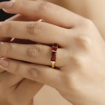 J Francis gefertigt mit SWAROVSKI- Siam Farbe Swarovski Kristall Ring, 925 Silber vergoldet