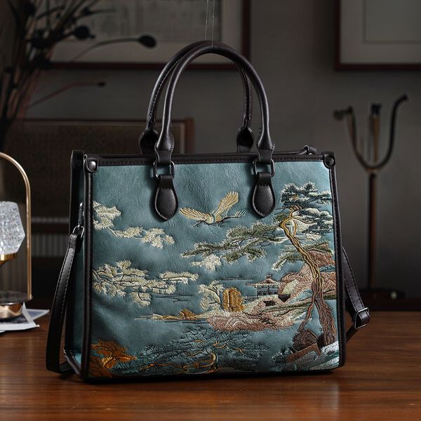 Bestickte Crossbody-Tasche, Blumen-Design, 32x12x25cm, Blau image number 2