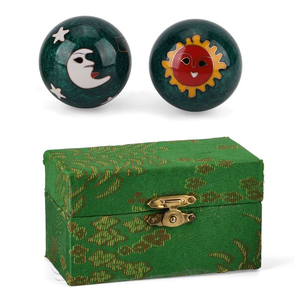 "Cloisonne enamel fitness ball Sun-room Size:3# 4.7cm Material:Iron Color: Green"