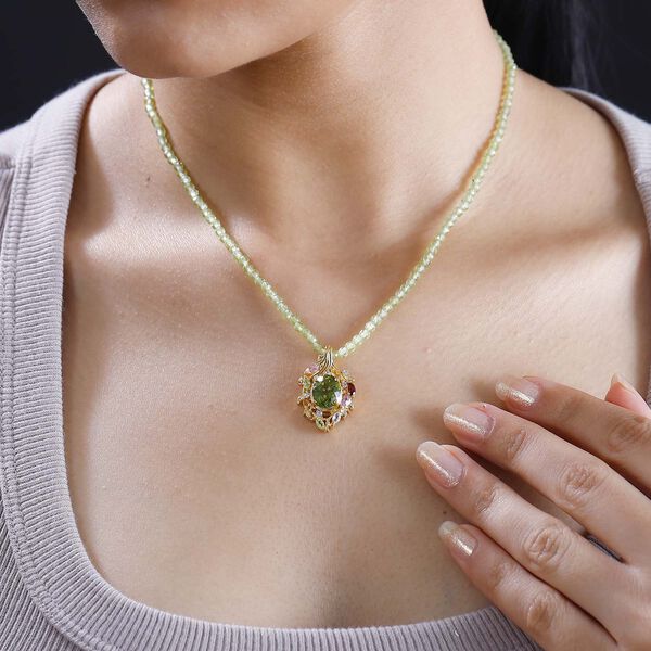 Peridot und Multi-Edelstein-Anhänger mit 45cm Kette - 23,84 ct. image number 3