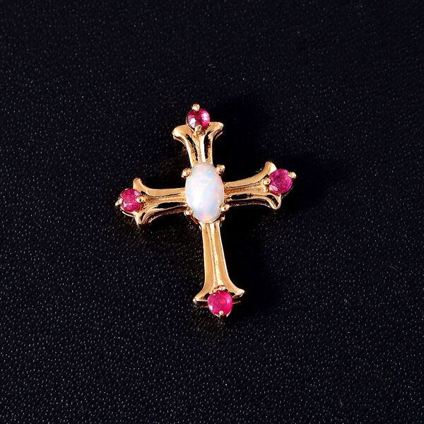 AA Natürlicher, äthiopischer Welo Opal und  Rubin Kreuz-Anhänger, ca. 0,35 ct. image number 3