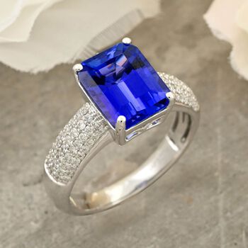 RHAPSODY zertifiziert und gepr&uuml;ft AAAA Tansanit und VS-EF Diamant Ring in 950 Platin - 4,70 ct.
