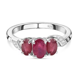 Afrikanischer Rubin und Zirkon-Ring