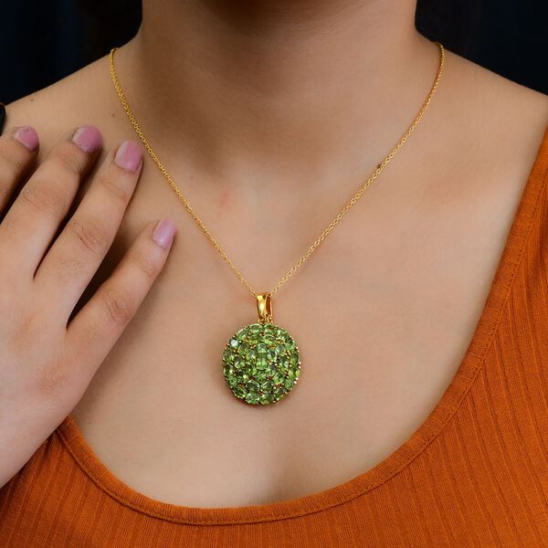 Nat&uuml;rlicher Peridot-Anh&auml;nger mit Kette, 50 cm - 10,82 ct. image number 2