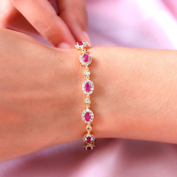 Afrikanischer Rubin (Fissure gef&uuml;llt) und wei&szlig;es Zirkon Armband, ca. 20 cm, 925 Silber Gelbgold Vermeil ca. 6,17 ct image number 3