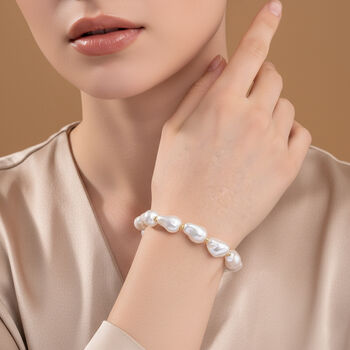 Flexibles, wei&szlig;es Muschelkernperle Armband