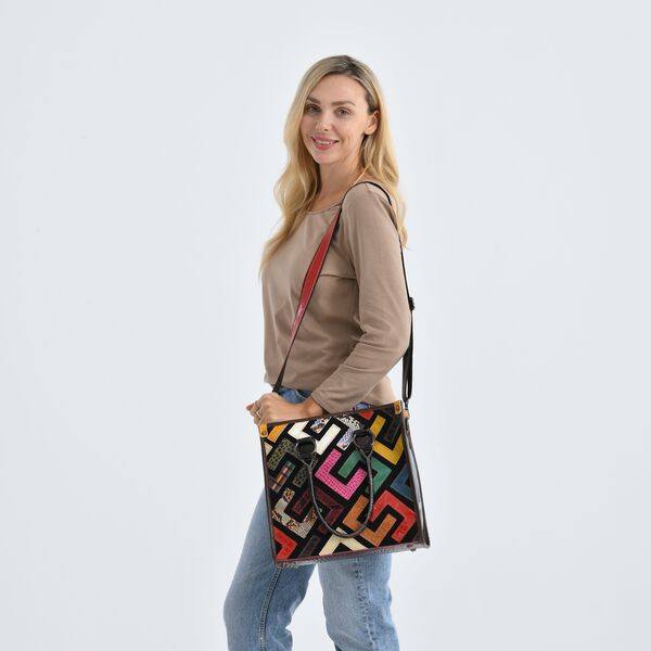 Chaos by Elsie Echtleder Crossbody-Tasche mit RFID-Schutz, 36x15x25cm, Kroko-Pr&auml;gung, Multi-Rautenmuster image number 2