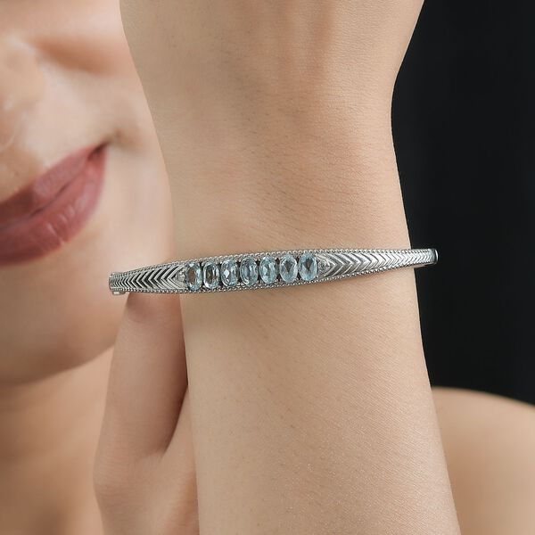 Himmelblauer Topas, Wei&szlig;er Zirkon Armreif ca. 18 cm Edelstahl ca. 3,95 ct. image number 3