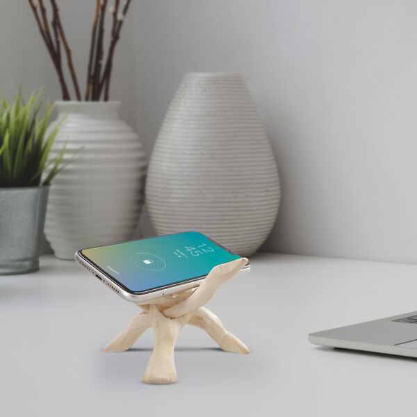 Handgefertigter dreibeiniger Holzst&auml;nder image number 2