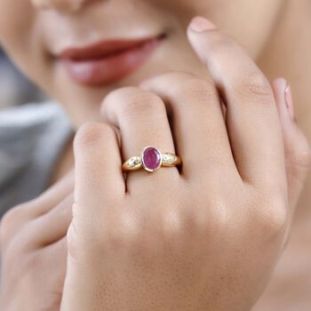 Afrikanischer Rubin (Fissure gef&uuml;llt), Wei&szlig;er Zirkon Ring, 925 Silber vergoldet (Gr&ouml;&szlig;e 19.00) ca. 1.81 ct