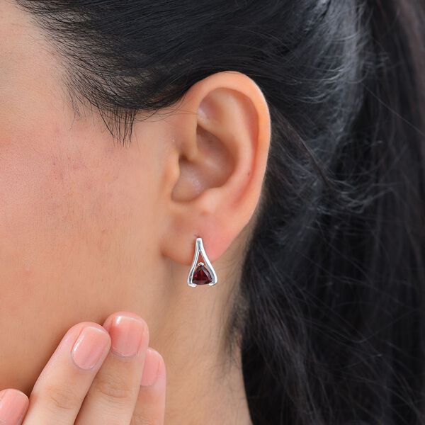 AA Mosambik Granat Ohrringe - 1,89 ct. image number 3