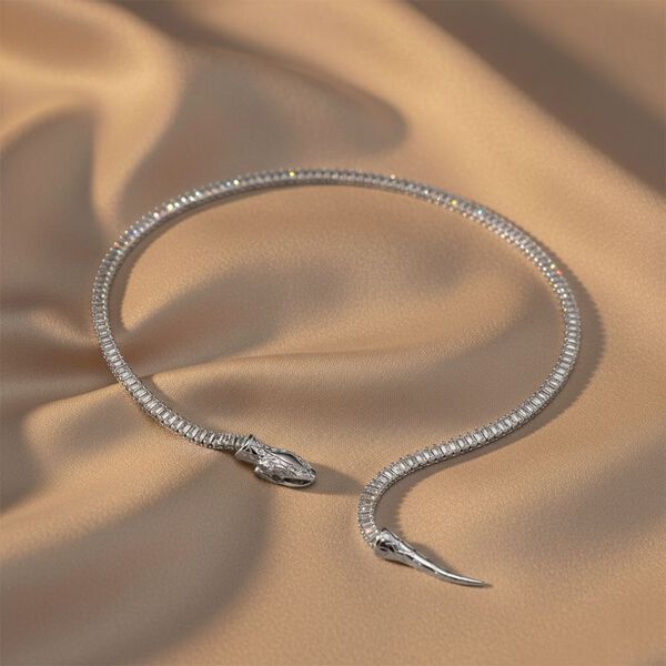 Verstellbare, wei&szlig;e Zirkonia Halskette in Silberton, 50-66cm image number 1