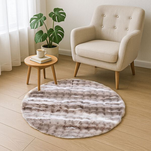 Bubble faux fur print rug with foam base                                                                     Shape: Circle                        
100% polyester image number 1