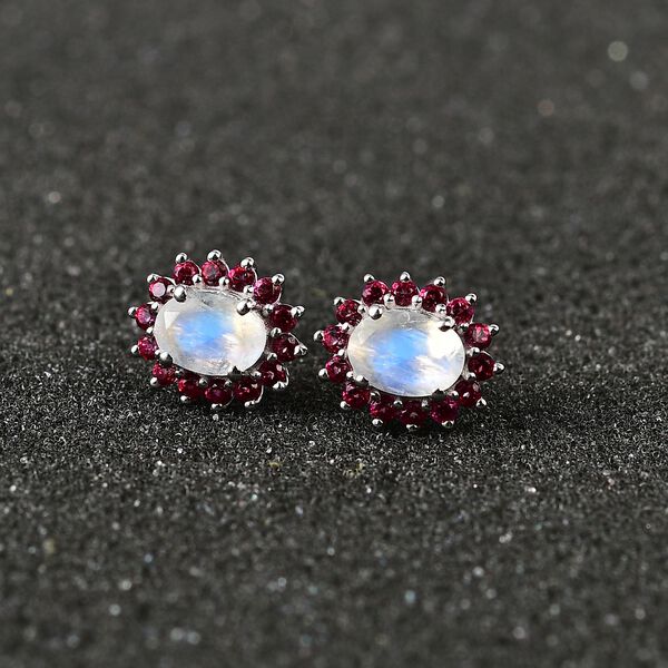 AA Regenbogen Mondstein und Signity leuchtend rote Topas-Ohrringe - 2,17 ct. image number 3