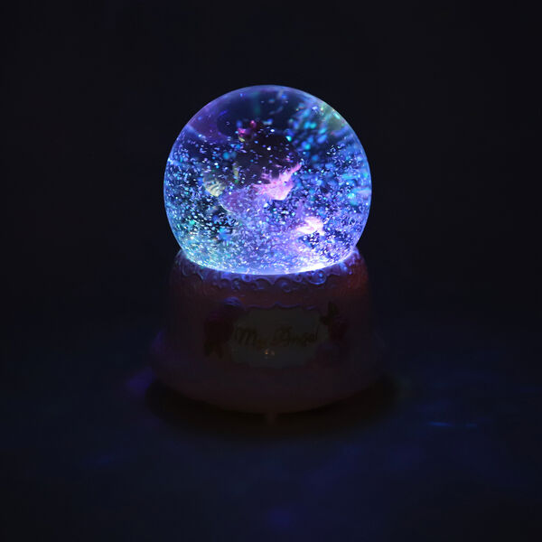 Glitzerkugel Musik und Licht, 15x10 cm, M&auml;dchen und Vogel image number 3