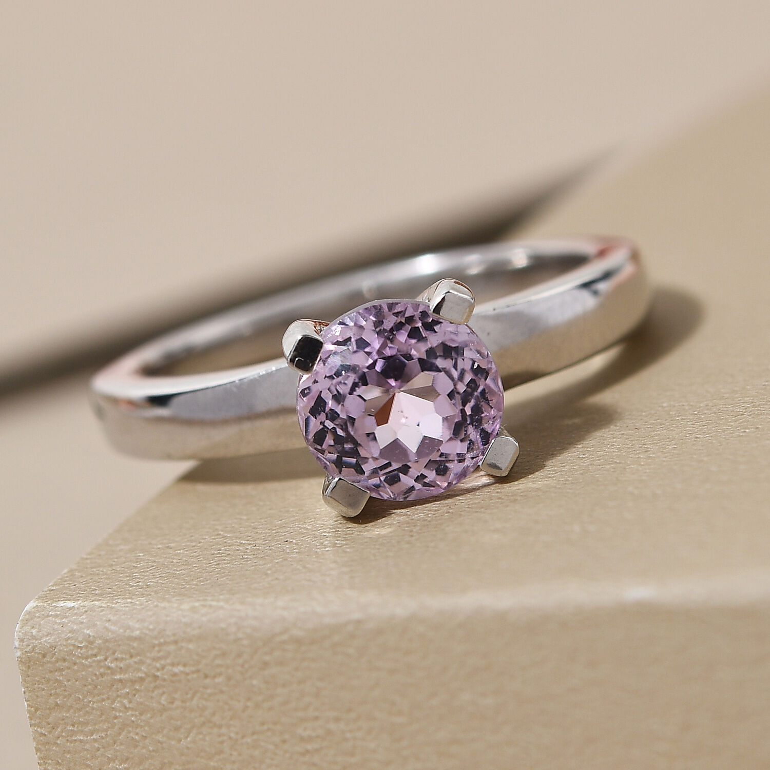 AA Martha Rocha Kunzit Ring 925 Silber platiniert GroBe 20.00 ca. 1.77 ct