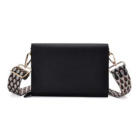 Crossbody-Tasche mit Überschlag, Gliederriemen und RFID-Schutz, 20x4x14 cm, Schwarz