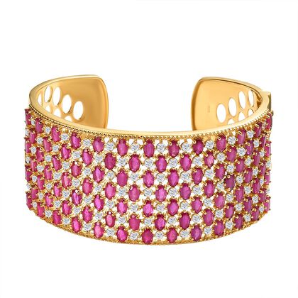 Afrikanischer Rubin (Fissure gef&uuml;llt), wei&szlig;er Zirkon Armreif, ca. 19 cm, 925 Silber vergoldet, ca. 40.30 ct