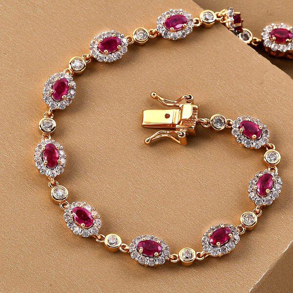 Afrikanischer Rubin (Fissure gef&uuml;llt) und wei&szlig;es Zirkon Armband, ca. 20 cm, 925 Silber Gelbgold Vermeil ca. 6,17 ct image number 2