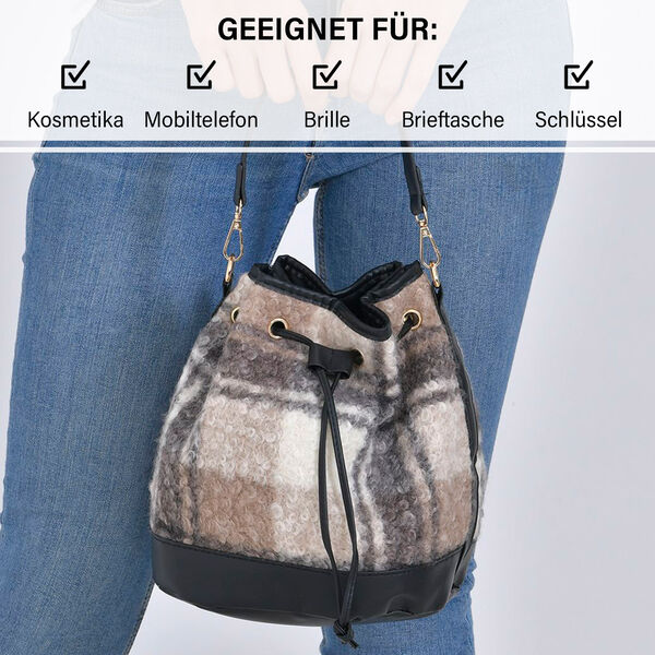 Beuteltasche aus Teddyfell, Karomuster, schwarz image number 4