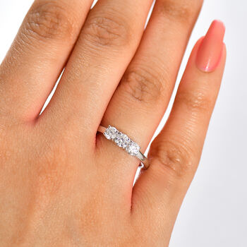 Moissanit Ring, 925 Silber platiniert - 0,68 ct.