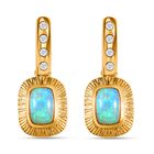 AA Natürlicher, äthiopischer Welo Opal, Weißer Zirkon Ohrringe 925 Silber Gelbgold Vermeil ca. 0,92 ct.