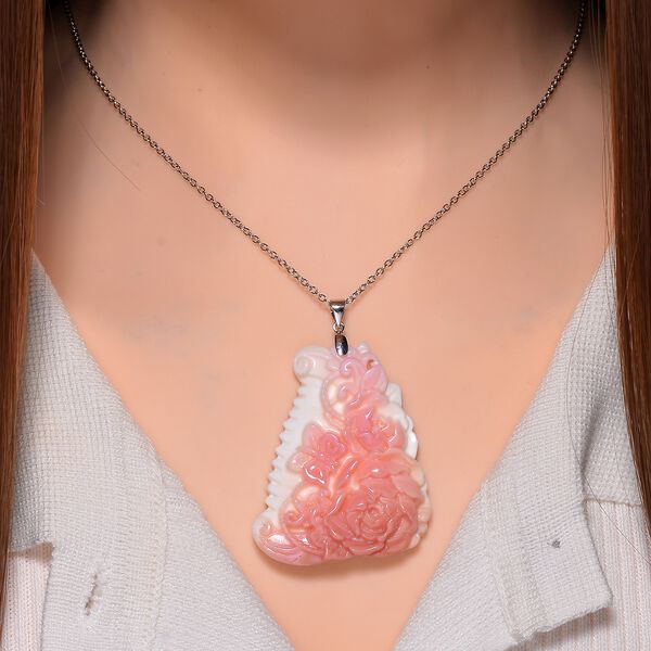 Geschnitzter rosa Königsmuschel Perle-Anhänger mit 50cm Kette, Floral image number 1