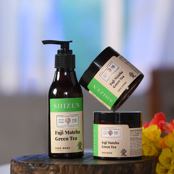 SHIZEN Kombo: Fuji Matcha Gr&uuml;ntee Gesichtsreinigung 150ml, Gesichtspeeling 100g und Gesichtsmaske 100g image number 2