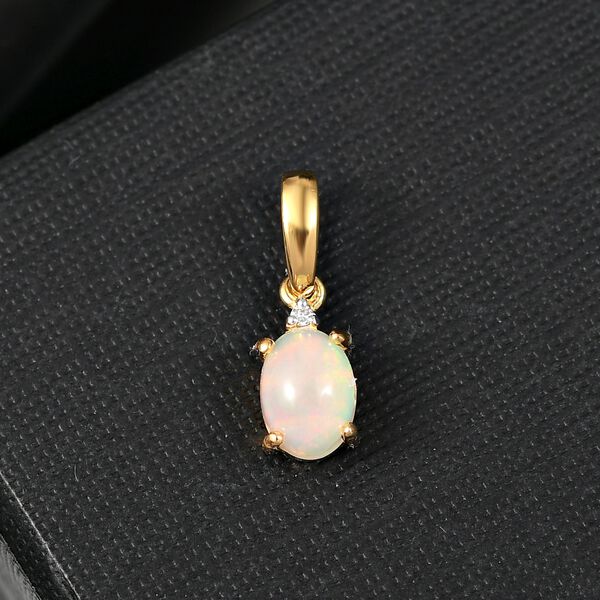 LUXURIANT DIAMOND- AA Natürlicher, äthiopischer Welo Opal und Labor Diamant Anhänger - 0,54 ct. image number 1