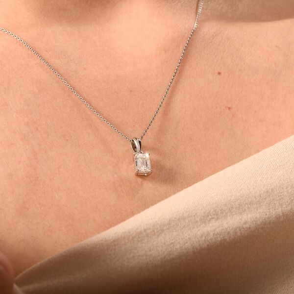 LUXURIANT IGI zertifizierter VS Labor Smaragdschliff Diamant Anh&auml;nger in 950 Platin- 1 ct. image number 9