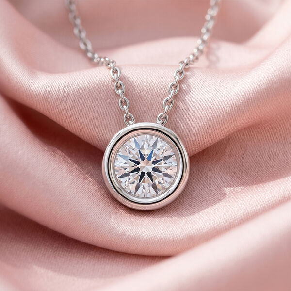 LUXURIANT VS-EF Labor Diamant Anh&auml;nger mit 50cm Kette, 925 Silber platiniert- 0,25 ct. image number 1