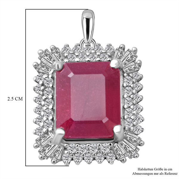 Afrikanischer Rubin und Zirkon-Halo-Anhänger mit Kette in Silber image number 4