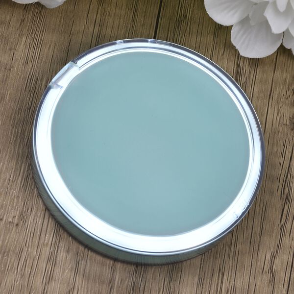 Wiederaufladbarer zweiseitiger LED-Schminkspiegel, 8.4x8.4x1.7cm, gr&uuml;n image number 2