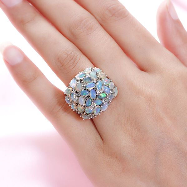 Natürlicher, äthiopischer Welo Opal und weißer Zirkon-Ring - 5,62 ct. image number 3