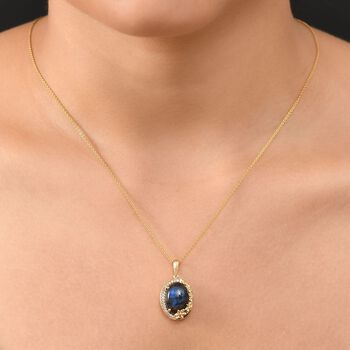 EverTrue AAA Labradorit und Zirkon Anh&auml;nger - 7,32 ct.