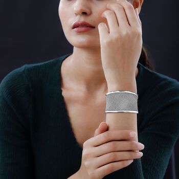 Royal Bali Kollektion- Strukturierter Armreif