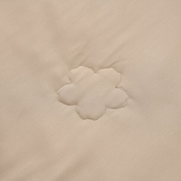 Serenity Night - 100% Bambus-Steppdecke mit Bambusf&uuml;llung und 2er-Set Bambus-Kissenbez&uuml;ge Champagner image number 10