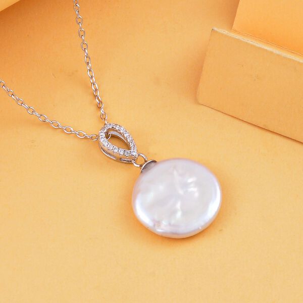 15-17mm wei&szlig;er S&uuml;&szlig;wasserperlen und Zirkon-Anh&auml;nger mit 45cm Kette - 0,10 ct. image number 1