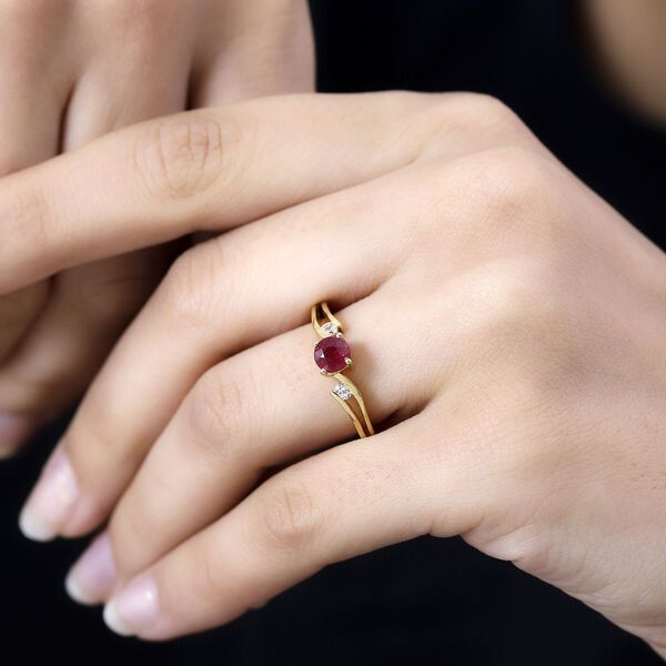 Afrikanischer Rubin und Zirkon-Ring - 0,97 ct. image number 3