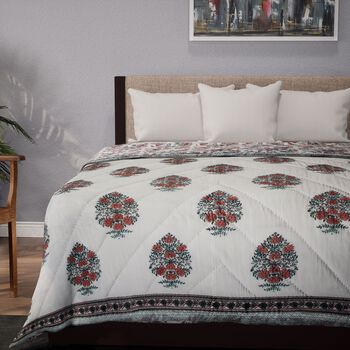 Handgequiltete Baumwoll-Voile-Steppdecke mit Blockdruck, inklusive Stofftasche, blau