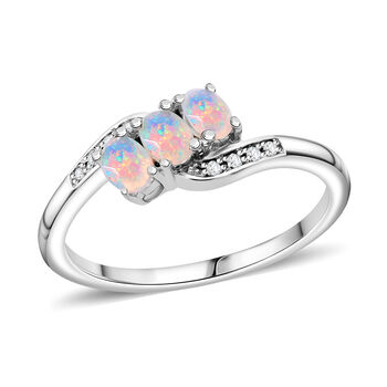 Nat&uuml;rlicher, &auml;thiopischer Welo Opal und Zirkon Ring - 0,40 ct.